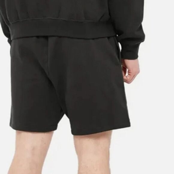 FEAR OF GOD ESSENTIALS
ESSENTIALS SHORTS - IRON (Black) New in FOG Bag - Picture 3 of 5